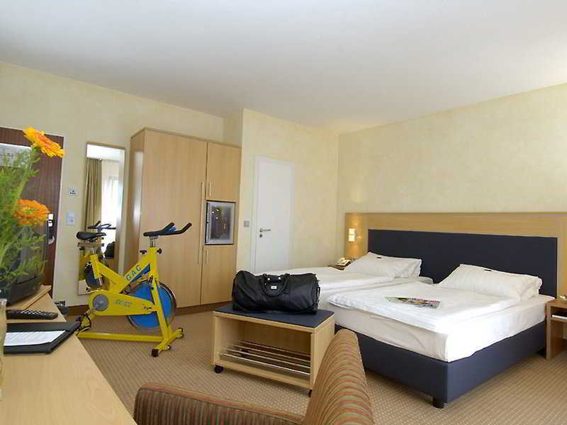 Hotel Offenbacher Hof Quarto foto