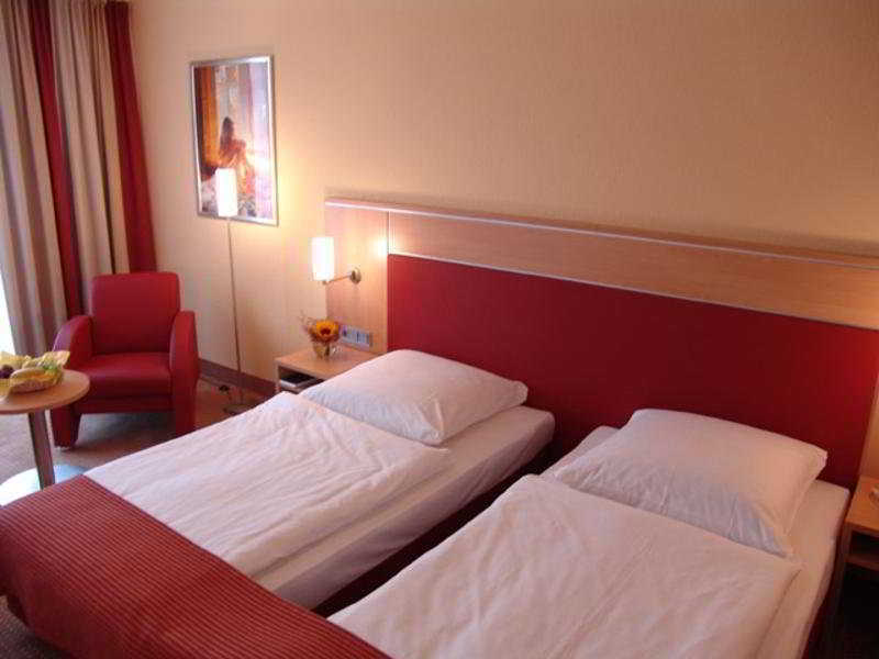 Hotel Offenbacher Hof Quarto foto